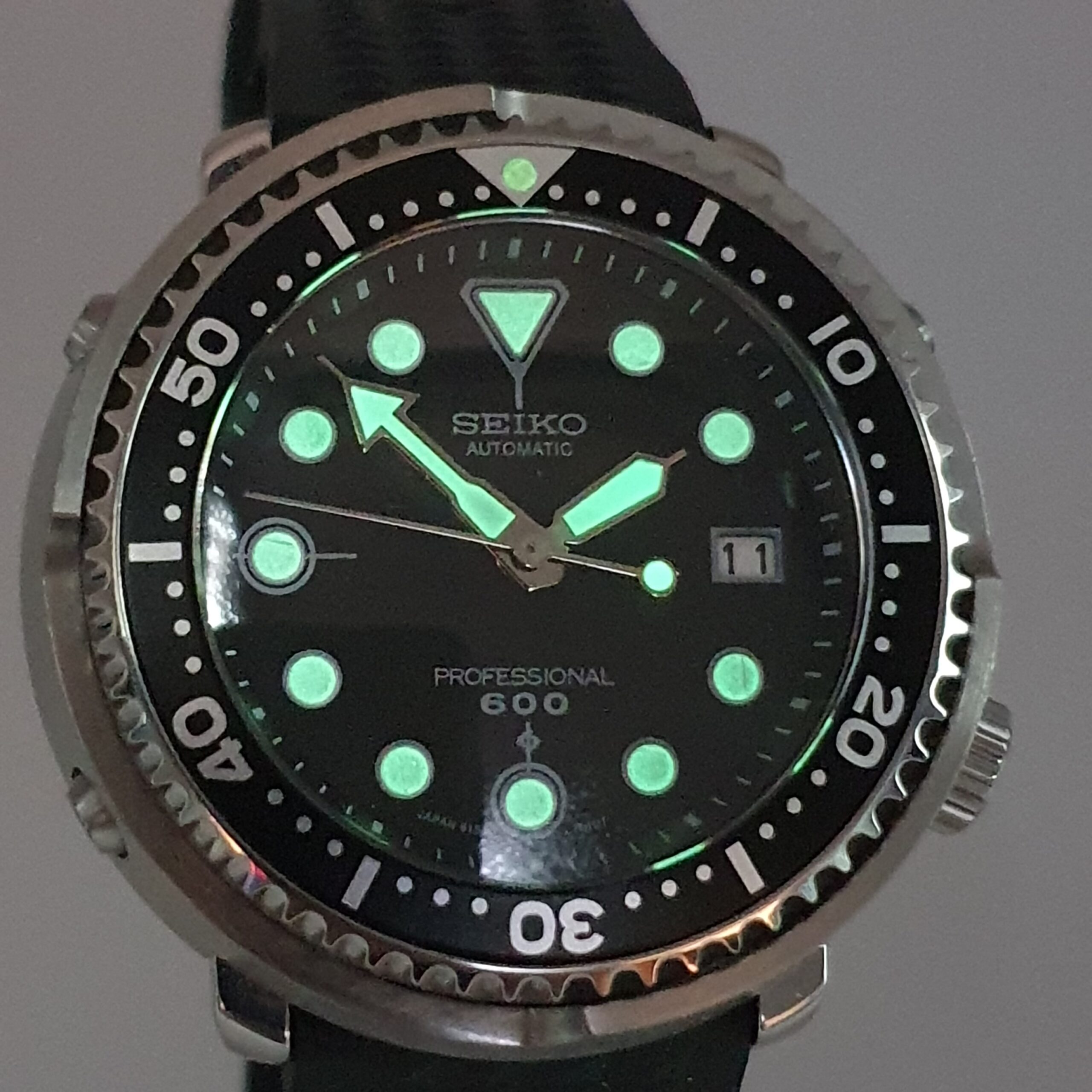 Seiko tuna 300m 2025 automatic