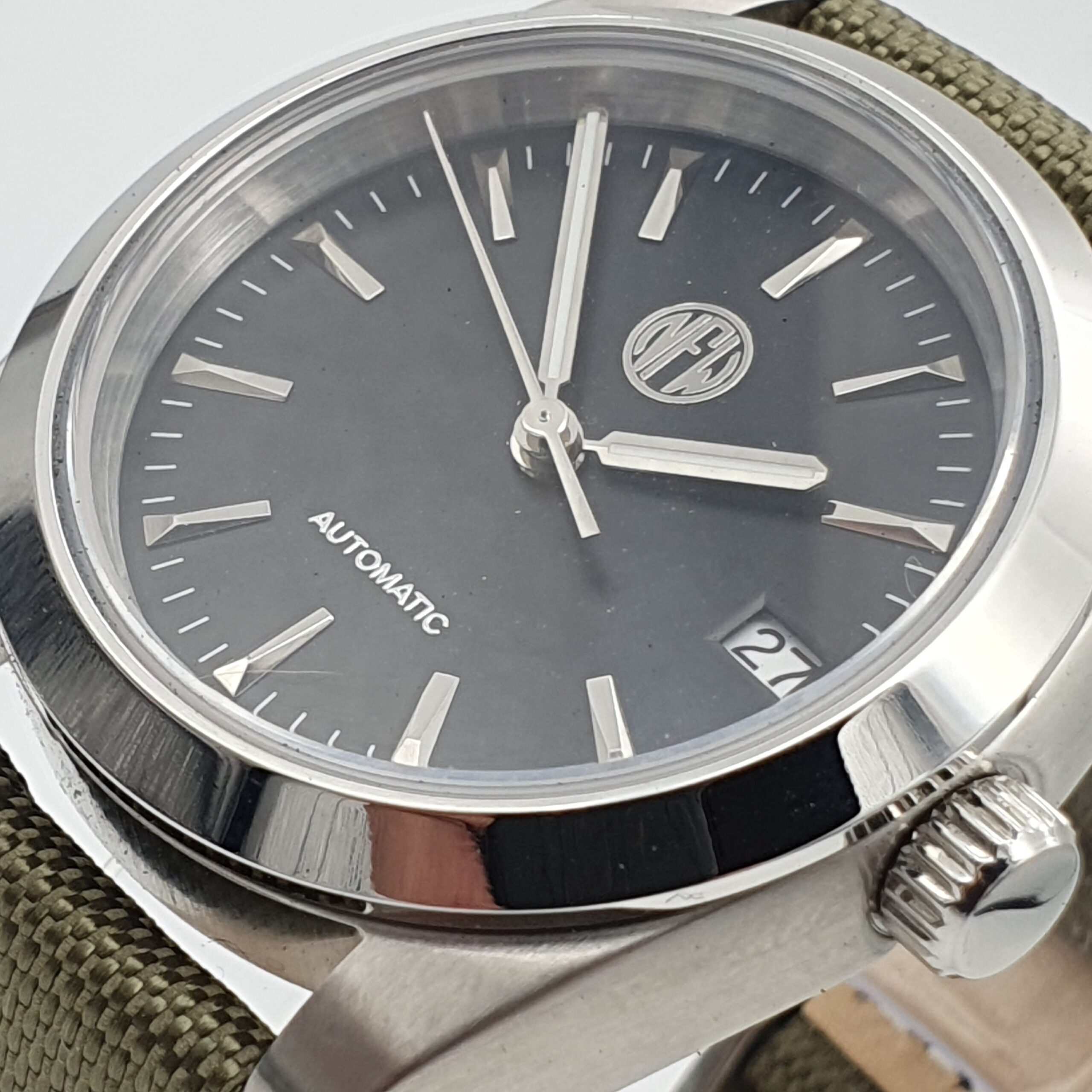 Seiko Mod Watch Field Military Explorer Watch NH35 Movement
